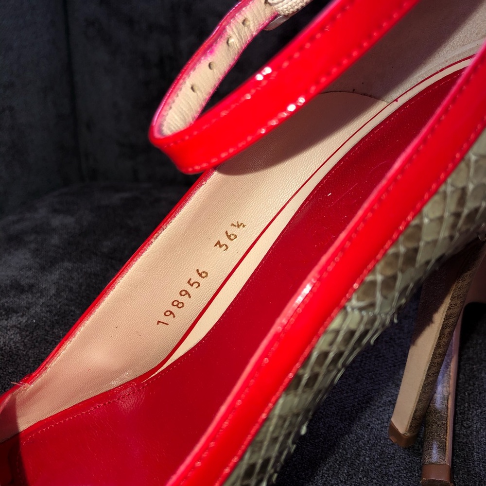 Alexander Mcqueen Python Open Toe Pump Size 36.5 - image 6